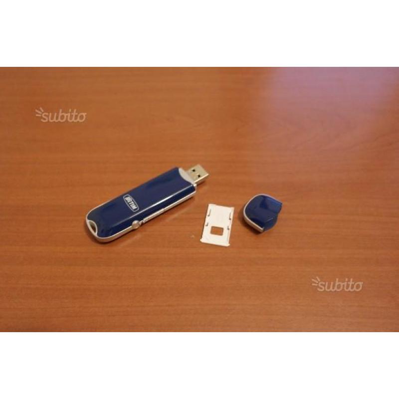 Chiavetta Internet HUAWEI E1692 HDSPA USB TIM