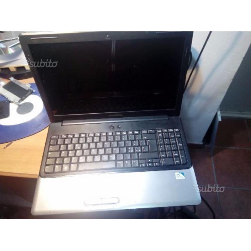 Notebook Compaq Hp con Windows 10 Pro 15,6