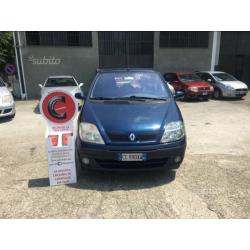 Renault Scenic - garanzia 12 mesi