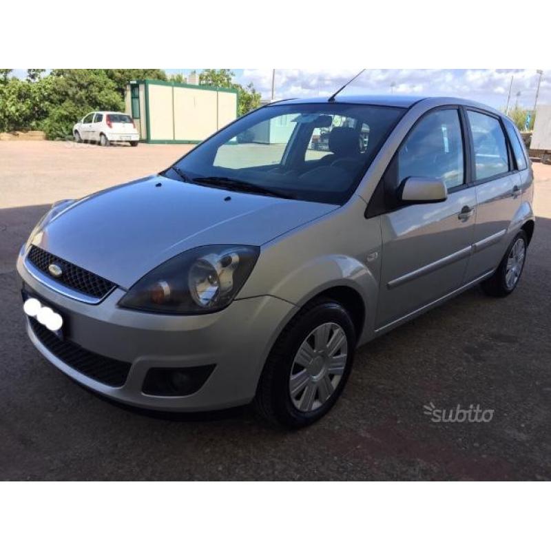 FORD Fiesta 1.4 TDCI 5 PORTE 2008