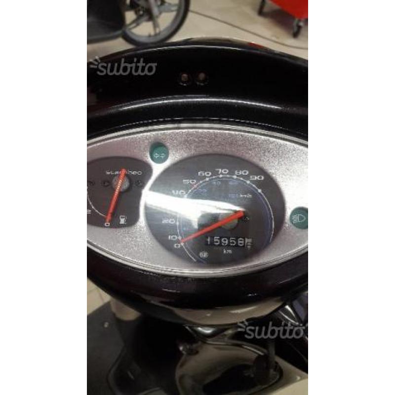 Aprilia Scarabeo 50 - 2009