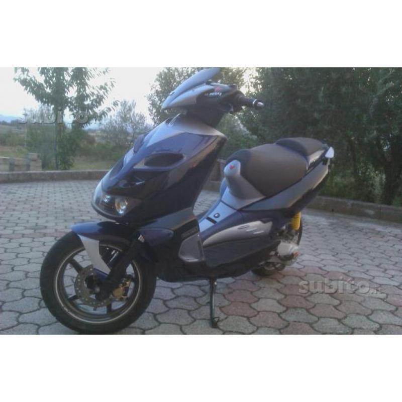 Aprilia Sr - 2005