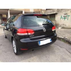 Volkswagen Golf VI Serie 1.6 TDI Highline 2011