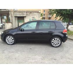 Volkswagen Golf VI Serie 1.6 TDI Highline 2011