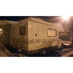 Camper mansardato ducato 1.9 td anno 2001 perfetto