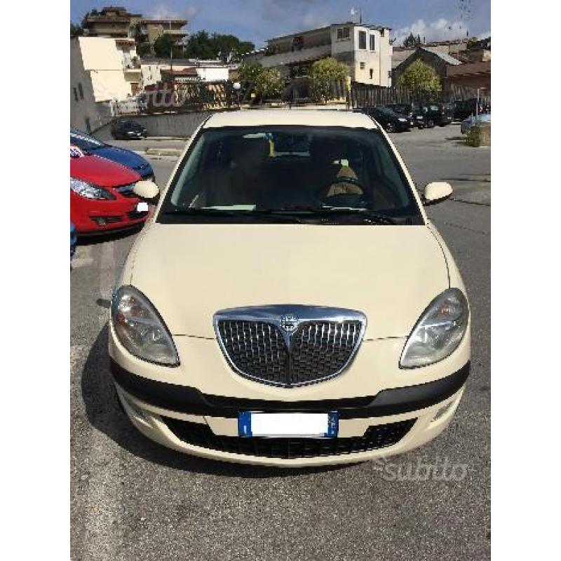 LANCIA Ypsilon 2ª serie - 2004