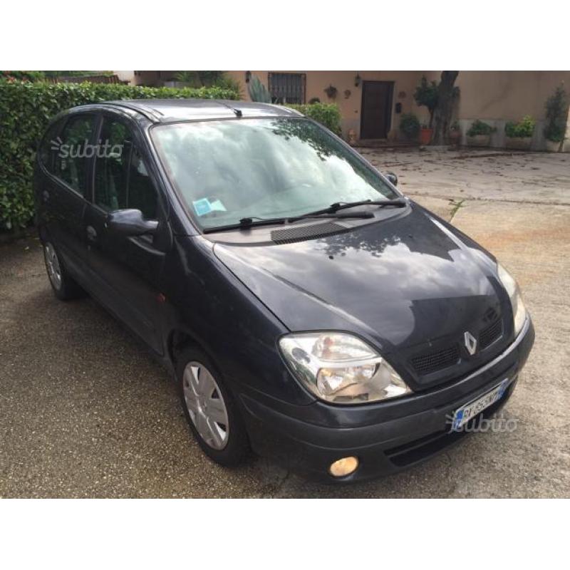 Renault Scenic 1.6 "TENUTA MANIACALMENTE"