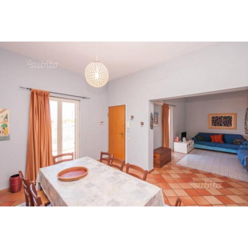 Villa a Cefalù, 4 locali