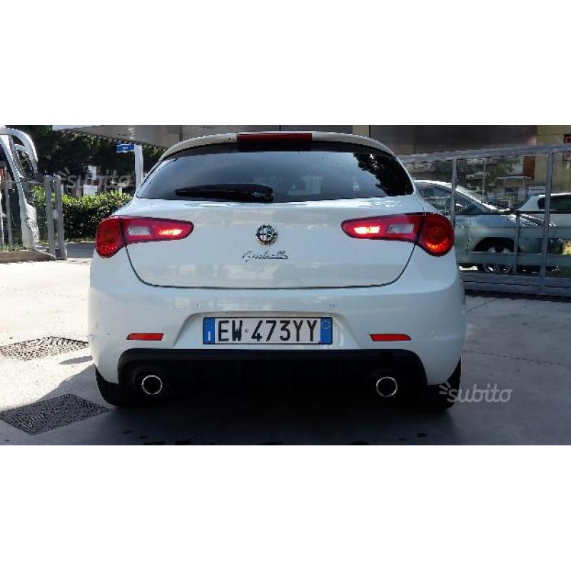 ALFA ROMEO Giulietta - 2015