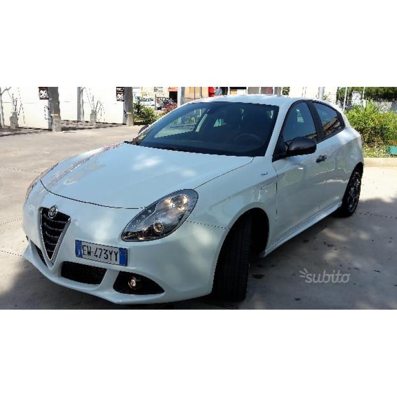 ALFA ROMEO Giulietta - 2015