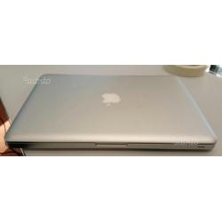 MacBook Pro i5,13" pollici tenuto bene