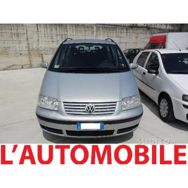 L'AUTOMOBILE:VOLKSWAGEN Sharan 1.9tdi 115cv 6m