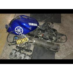 Ricambi Yamaha r1 1998/2001