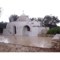 Trullo appena ristrutturato