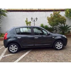 Dacia Sandero 1.4 8V GPL Lauréate