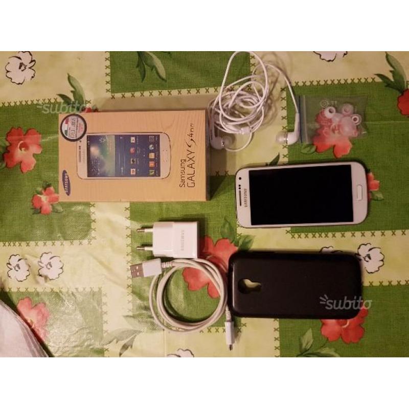 Smartphone samsung s4 mini