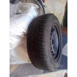 4 Cerchi e Gomme invernali Fulda 195/65 R15 per