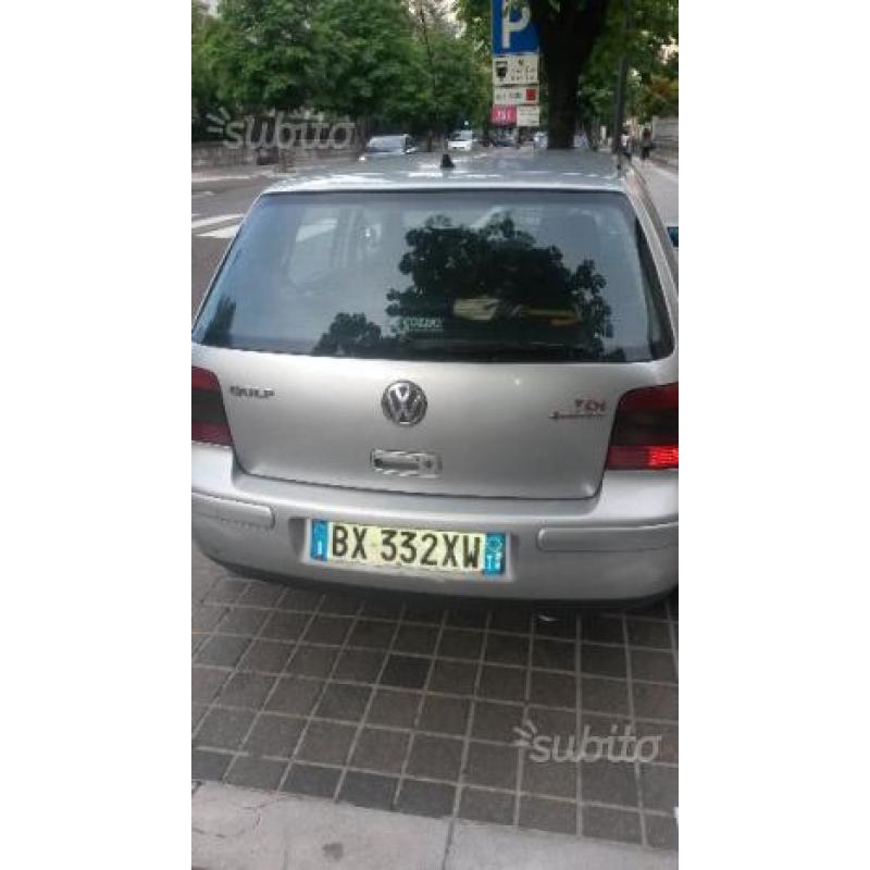 VOLKSWAGEN Golf 3ª serie - 2002