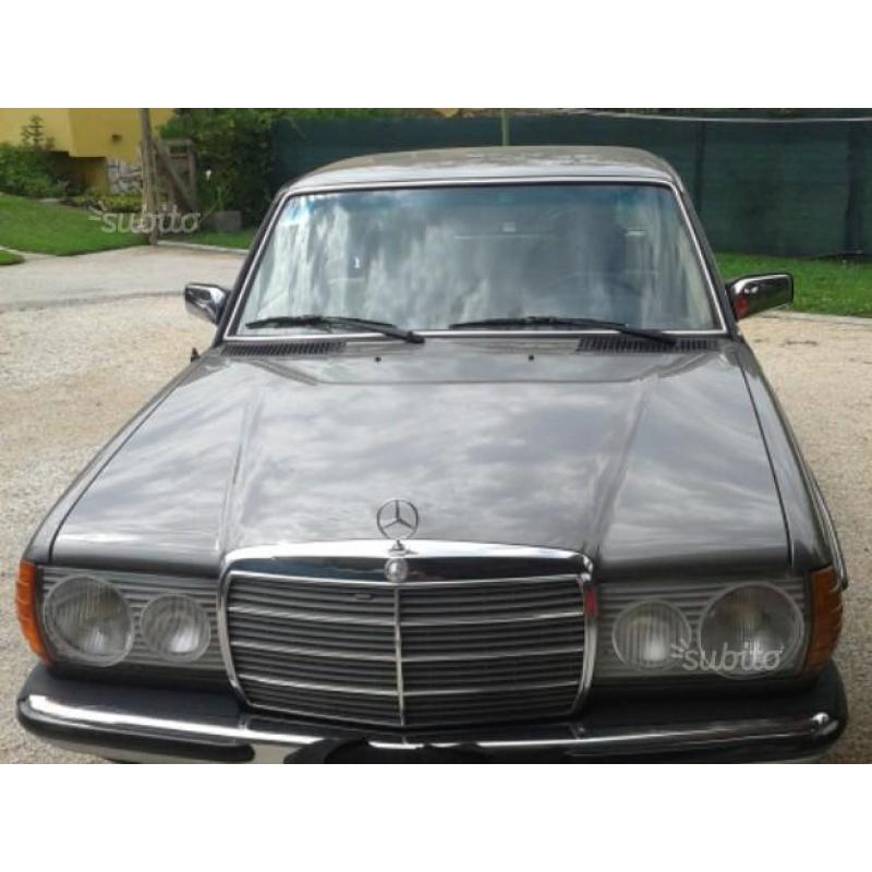 Classe E230 1981