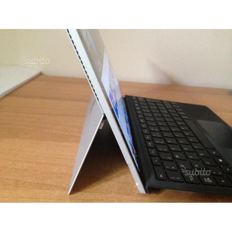 SURFACE PRO 4, 128 GB, 4 GB RAM, INTEL i5