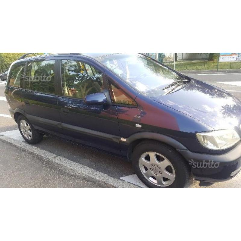 OPEL Zafira - 2002