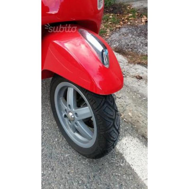 Piaggio Vespa 50 LX come nuova