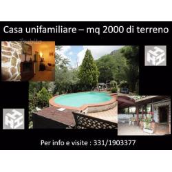 Unifamiliare con mq 2000 di terreno