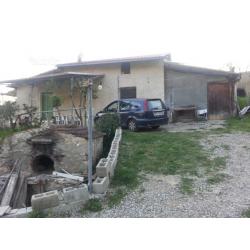 Terreno Agricolo con casa a 15 km da Cosenza