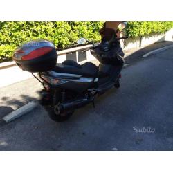 Kymco Xciting 300i R