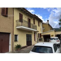 2 Unità immobiliari + corte e garage