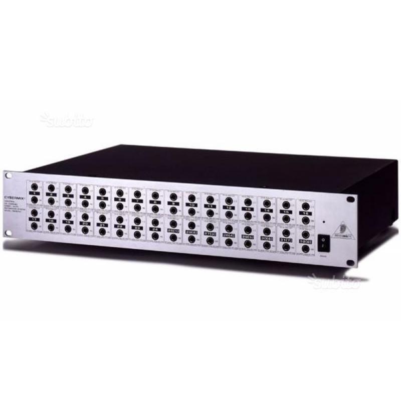 Behringer cybermix 32 channel cm8000