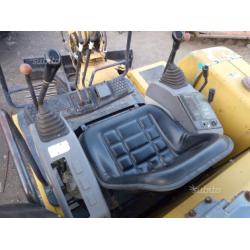 Komatsu pc 30 r7 e escavatore 32q