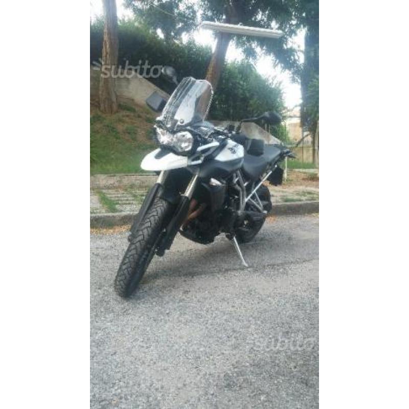 Triumph Tiger 800 xc - 2011