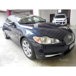 Jaguar XF 2.7D V6 Luxury