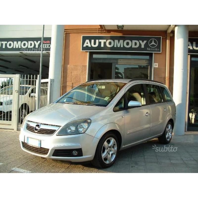 OPEL Zafira 1.9 CDTI 120CV 7 POSTI 6 MARCE - 2006