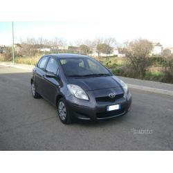 Toyota Yaris 1.3 ie - 2009