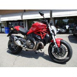 Ducati Monster 821 - 2015