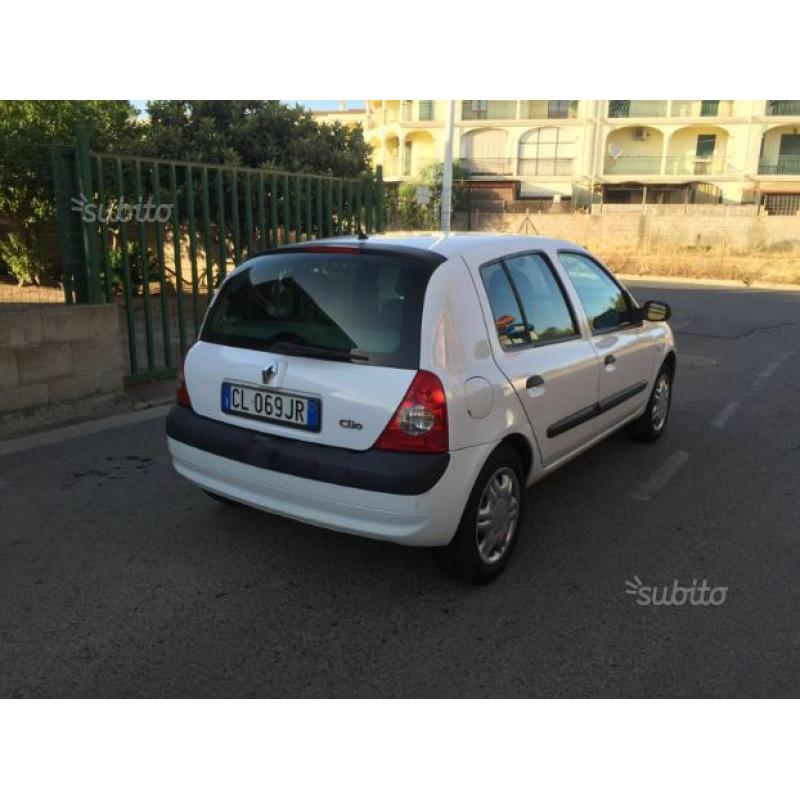 Renault Clio 2a serie