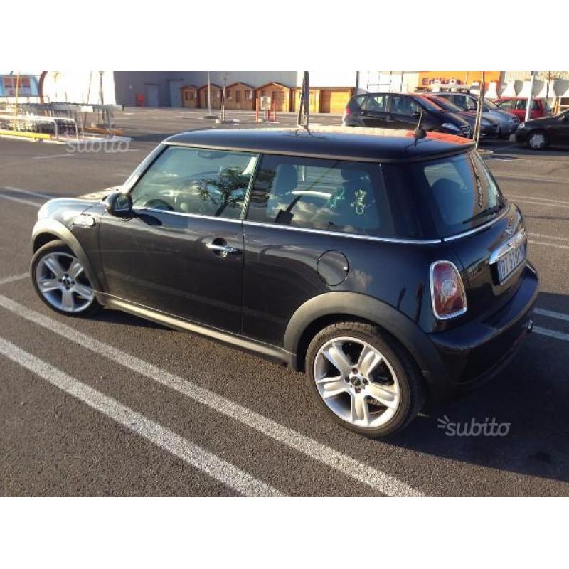 MINI Mini (R56) - 2009