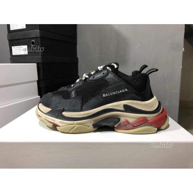 Balenciaga triple S