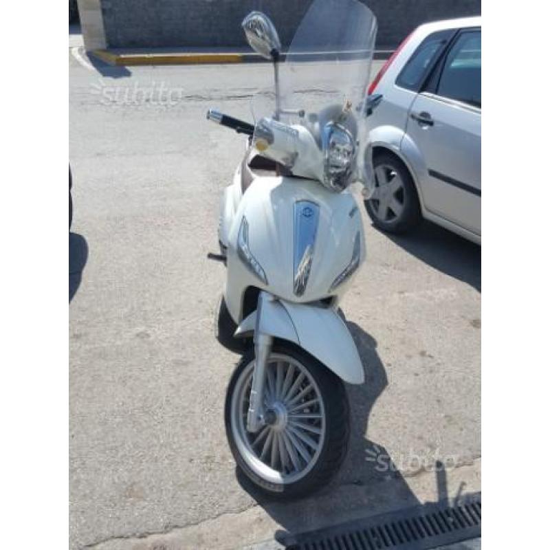 Piaggio Beverly 300 - 2011