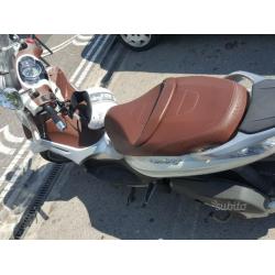 Piaggio Beverly 300 - 2011