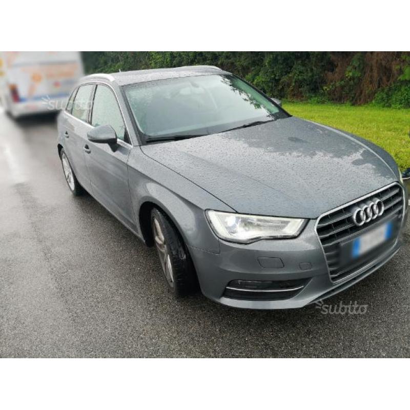 Audi A3 SPB 1.6 TDI S-Line