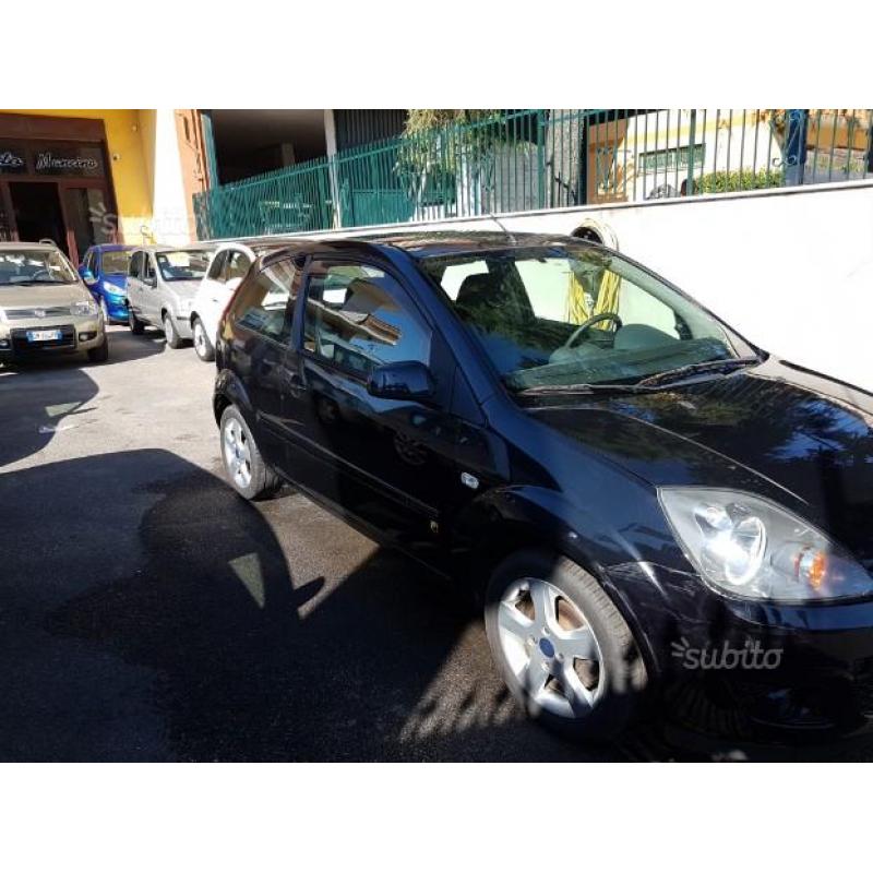 FORD Fiesta 1.2 benzina 3 porte anno 2007