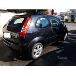 FORD Fiesta 1.2 benzina 3 porte anno 2007