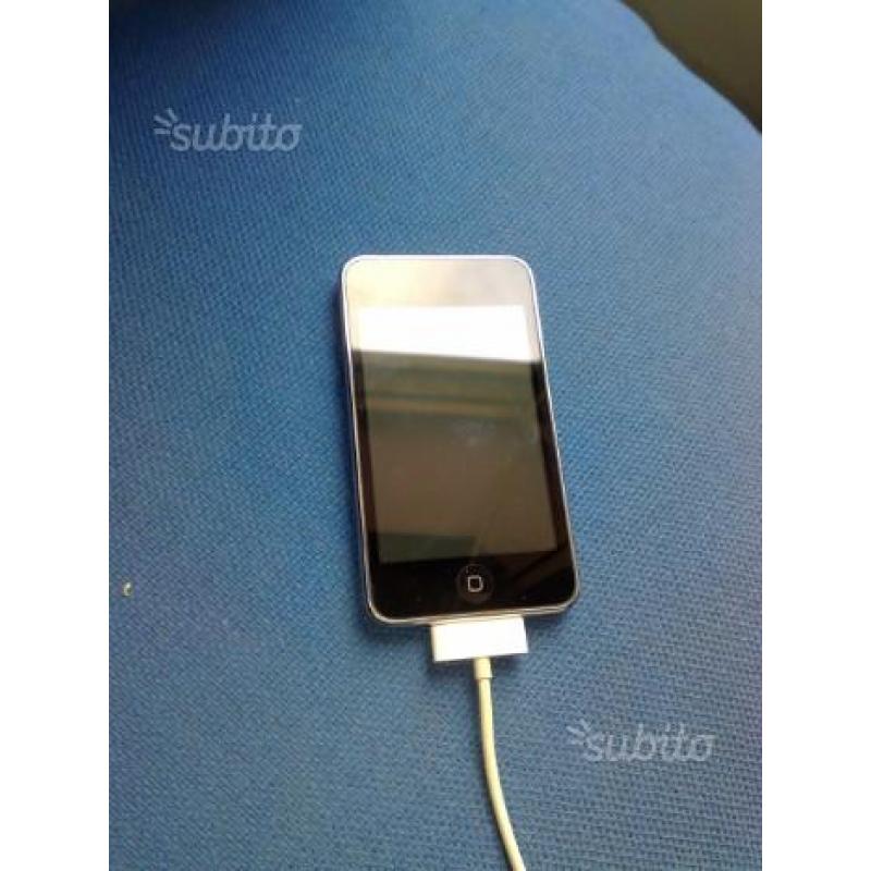 Apple ipod tach 32gb