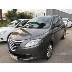 LANCIA Ypsilon 3ªs 12 benz auto pari al nuo - 2012