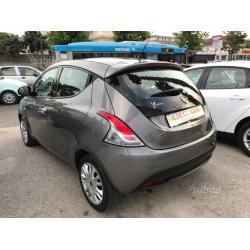 LANCIA Ypsilon 3ªs 12 benz auto pari al nuo - 2012