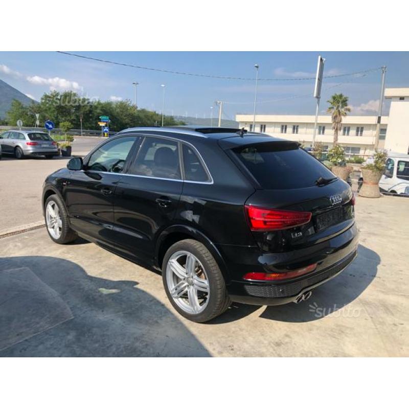 Audi Q3 2.0 S-Line Quattro FULL