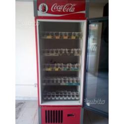 Frigo professionale della coca cola